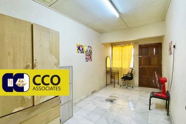 Pengkalan Desa Pakatan