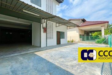 Pengkalan Station 18