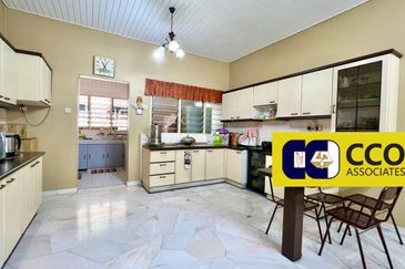 Taman Ipoh Selatan (Ipoh Garden South)