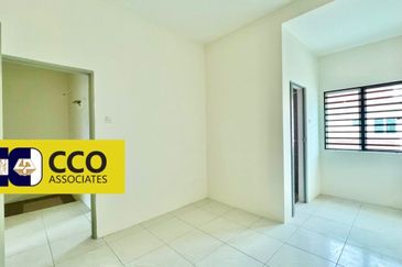 DESA LAHAT SRI -WANG