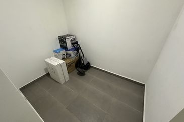 The WaterEdge Residences