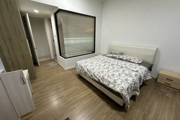 The WaterEdge Residences