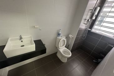 KSL Residences @ Daya