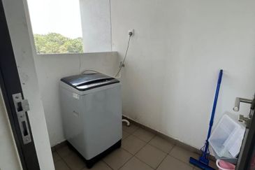 The WaterEdge Residences