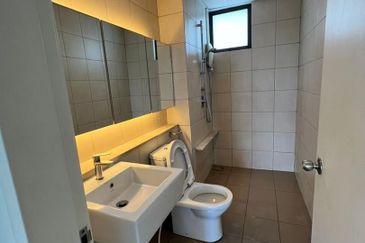 The WaterEdge Residences