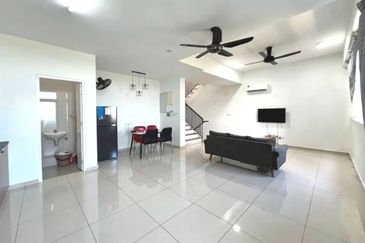 Sunway Citrine Lakehomes