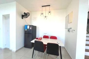 Sunway Citrine Lakehomes