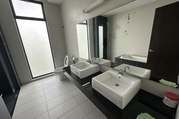 The Straits View Residences