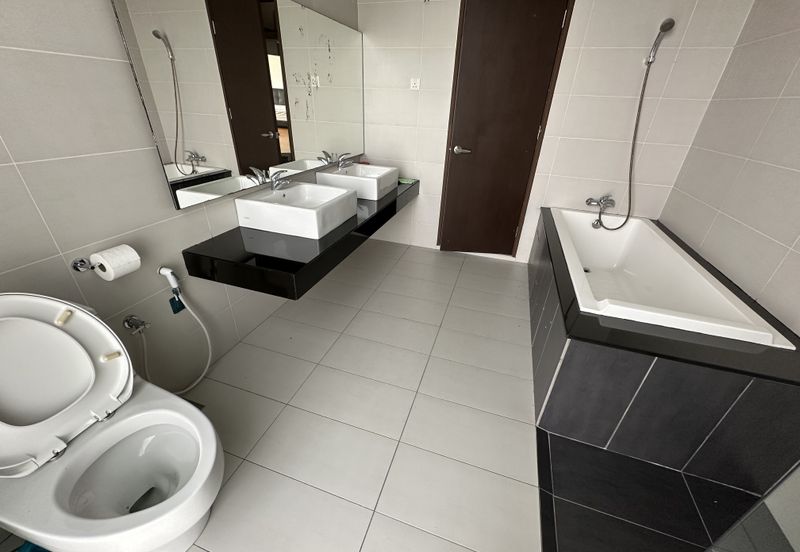 The Straits View Residences