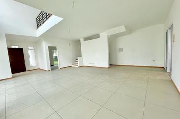 Isola Villa @ Senibong Cove