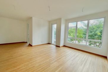 Isola Villa @ Senibong Cove