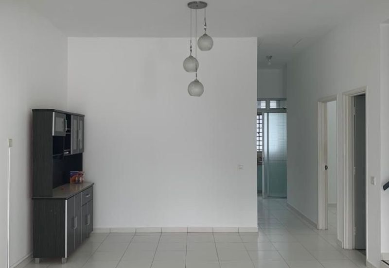 Taman Setia Eco Garden Double Storey Terrace House for Rent