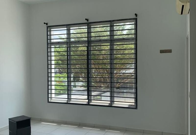 Taman Setia Eco Garden Double Storey Terrace House for Rent