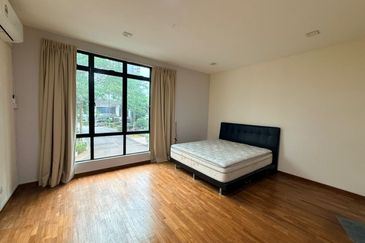 The WaterEdge Residences