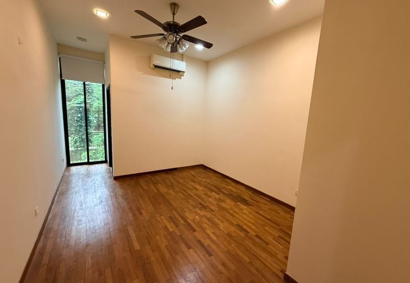 The WaterEdge Residences