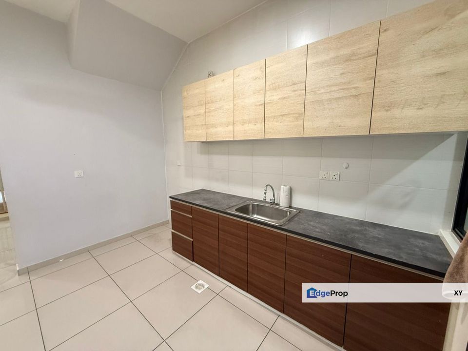 Senibong Cove, Wateredge Residence Partial Furnished for Rent , Johor, Masai