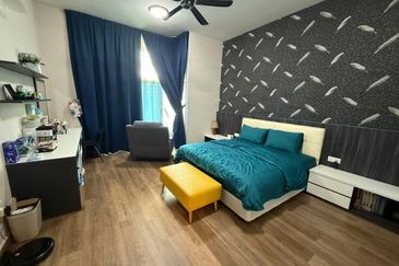 Jalan Mutiara Emas 10/6