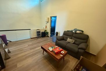 Jalan Mutiara Emas 10/6