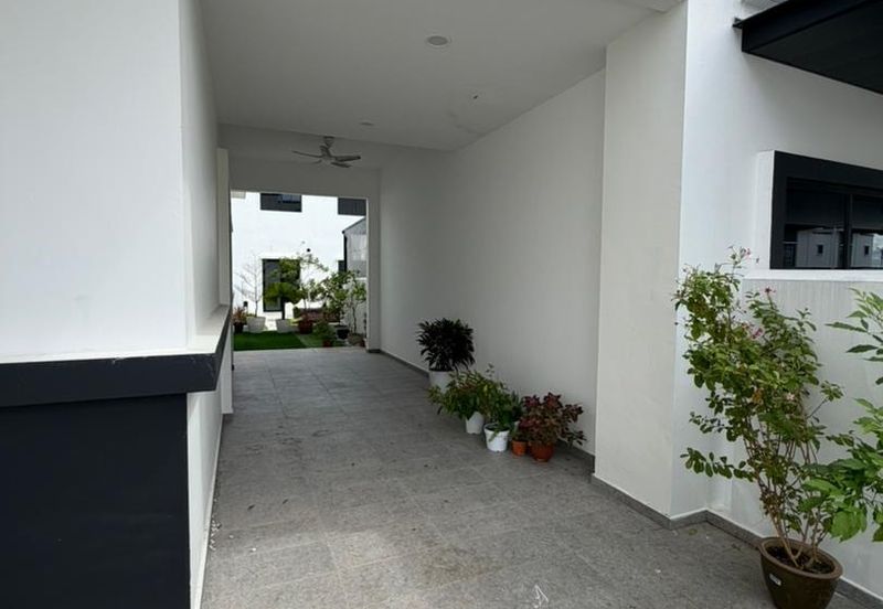 The Borough @ Eco Botanic 2