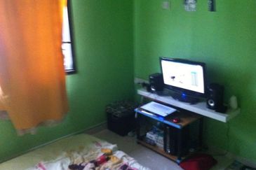 Flat Titiwangsa Tampoi for Sale