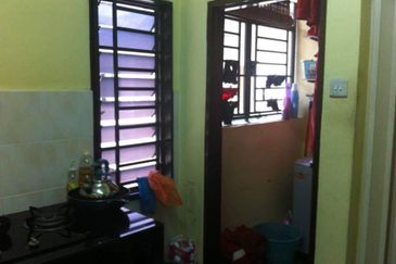 Flat Titiwangsa Tampoi for Sale