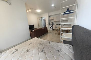 Dedaun Hijau (Greenfield Regency)