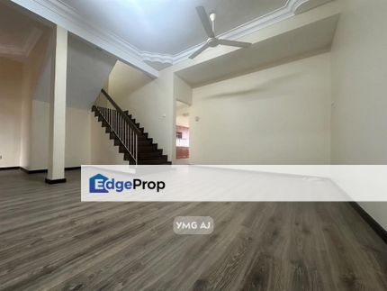 Taman Gembira klang double storey 20x80  renovated for sale, Selangor, Klang