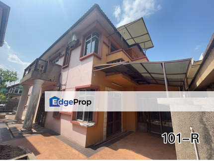 Double storey bungalow Aman Perdana Klang, Selangor, Klang