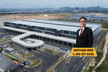 R173 Bukit Raja LOGOS E-Metro Grade-A Warehouse