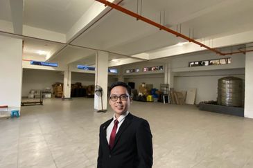 S1223 Cheras @ KL Multi-Storey Factory 