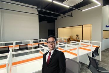 S1223 Cheras @ KL Multi-Storey Factory 