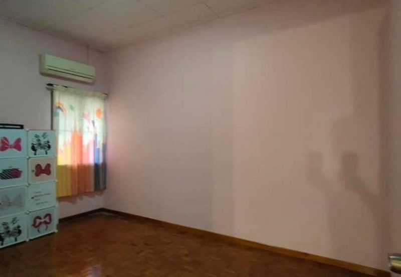 KAMPUNG BARU GUNUNG RAPAT