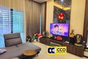 Panorama Lapangan Akasia @ Botani