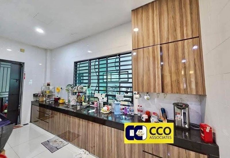 Panorama Lapangan Akasia @ Botani