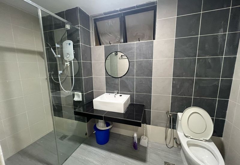 Upper East @ Tiger Lane