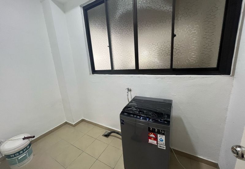 Upper East @ Tiger Lane