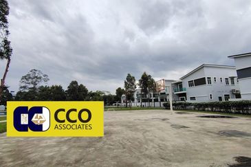 Arena Tasek Putra (Tasek Nova)