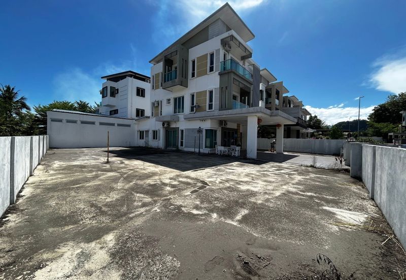 Ridgewood @ Taman Bercham Permai