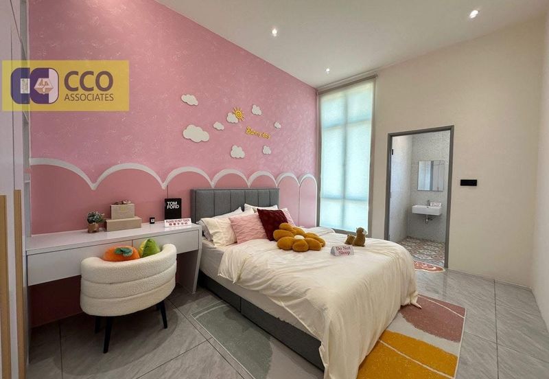 Panorama Lapangan Perdana