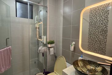 Upper East @ Tiger Lane