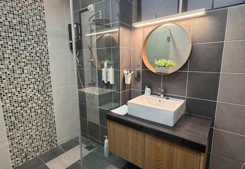 Upper East @ Tiger Lane