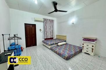 TAMAN ANJUNG BERCHAM UTARA