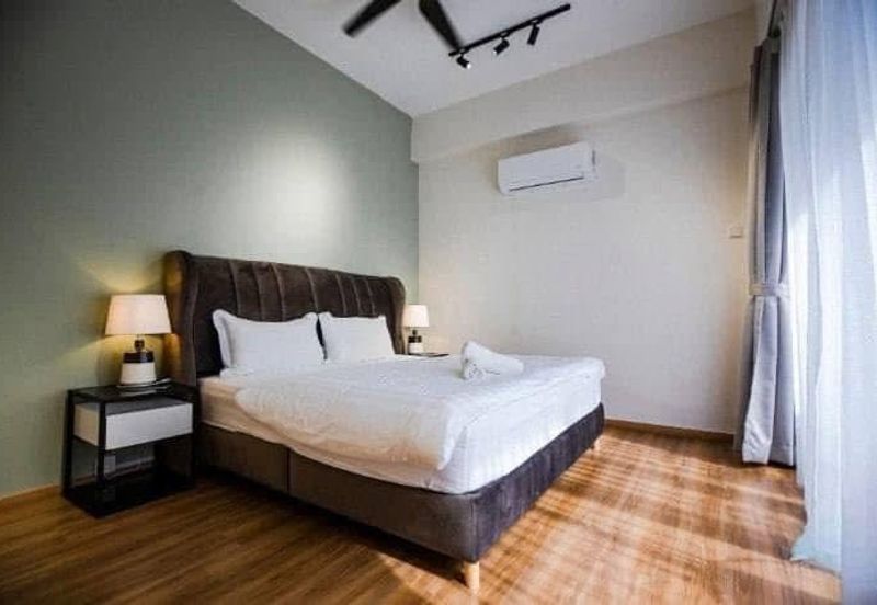 THE COVE HILLSIDE RESIDENCE