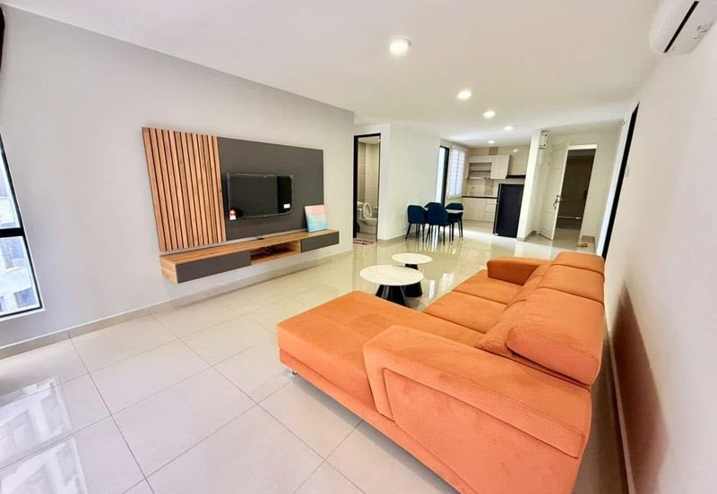 Upper East @ Tiger Lane