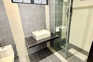 Upper East @ Tiger Lane