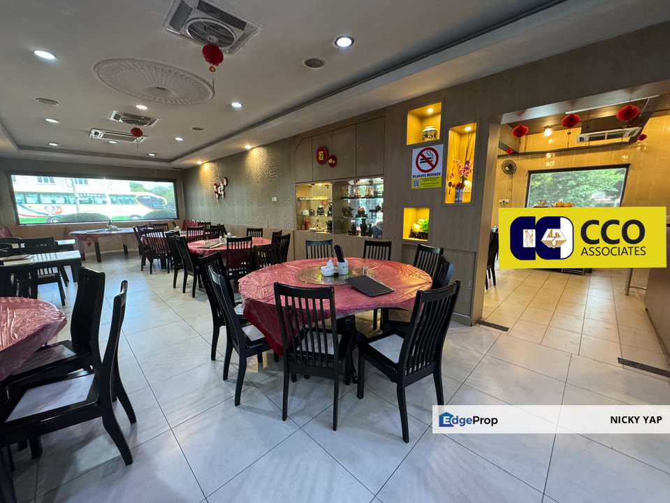 Jalan pulai restaurant business for sale , Perak, Ipoh