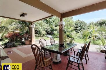 BUKIT KINDING ORCHARDS