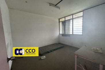 Flat Pakatan Bercham