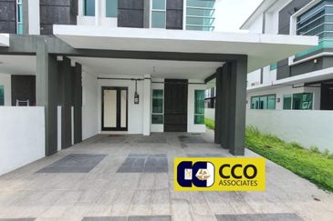 Arena Tasek Putra (Tasek Nova)