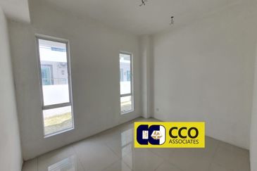 Arena Tasek Putra (Tasek Nova)